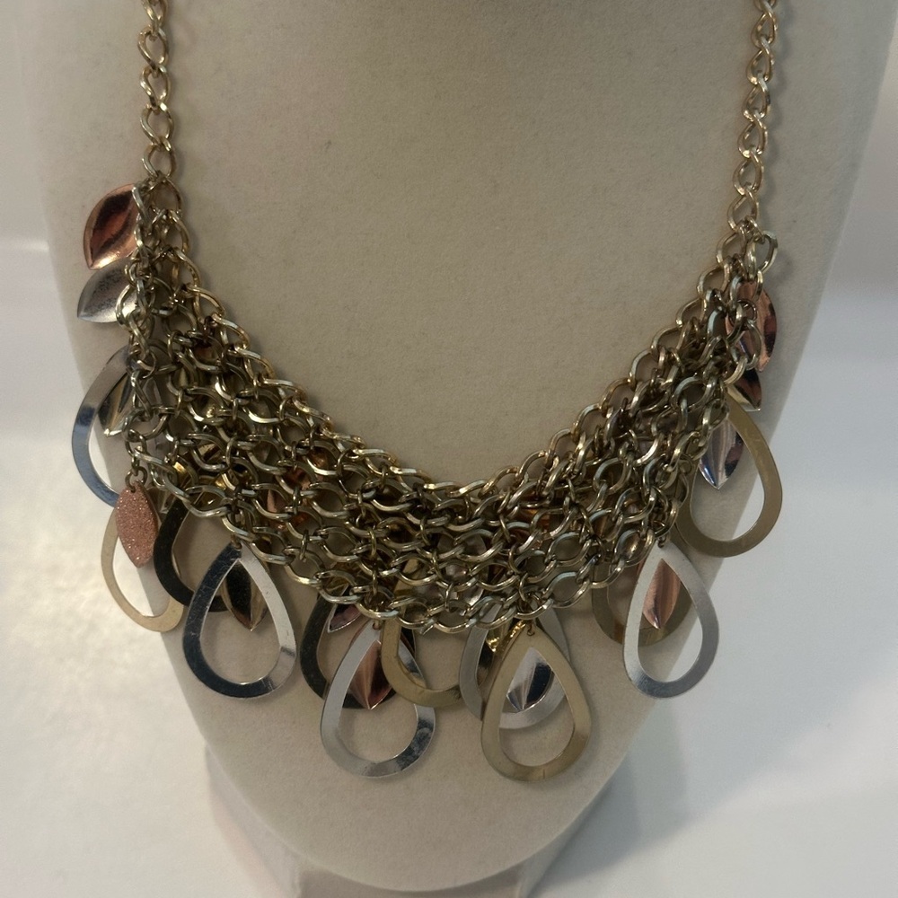 Multi-Tone Shimmer Leaf & Teardrop Metal Light Bib Statement Extender Necklace - Picture 7 of 10